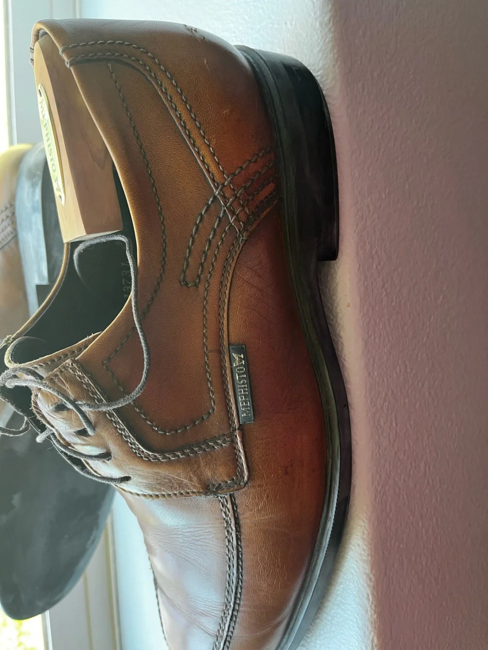 Mephisto Men's Brown Leather Lace-Up Dress Shoes